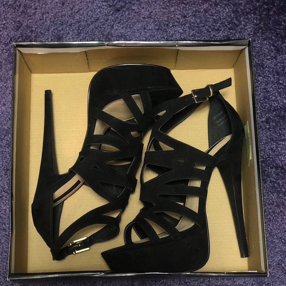 Black heels